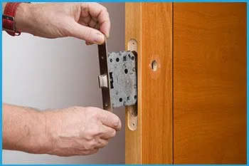 Lock Locksmith Services Houston, TX 713-470-0691 Lock Locksmith Services Houston, TX 713-470-0691 - 13-new-locks-installation